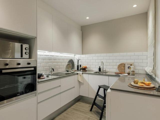 Apartamentos 2 Dormitorio Barcelona Barcelona ES99725926