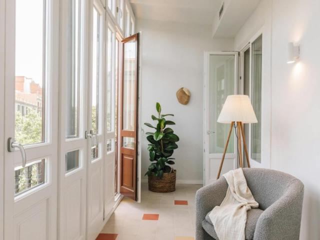 Apartamentos 2 Dormitorio Barcelona Barcelona ES100914214