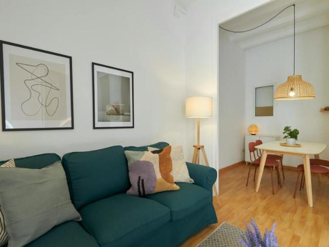 Apartamentos 2 Dormitorio Barcelona Barcelona ES101691311