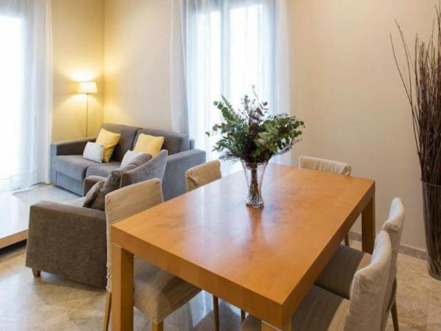 Apartamentos 2 Dormitorio Barcelona Barcelona ES103570954