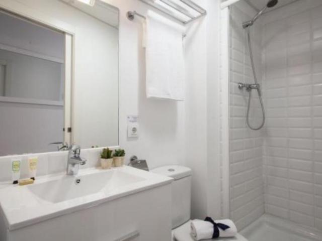 Apartamentos 2 Dormitorio Barcelona Barcelona ES104946337
