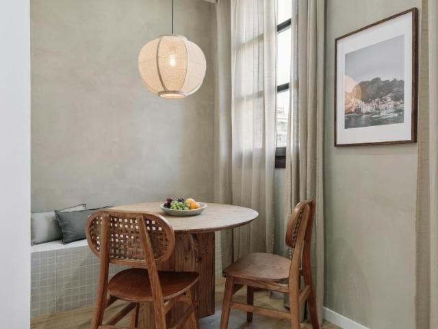 Apartamentos 2 Dormitorio Barcelona Barcelona ES104069769