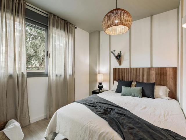 Apartamentos 2 Dormitorio Barcelona Barcelona ES106006846