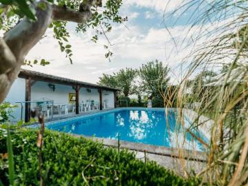 Apartamentos 2 quarto, Fundão Fundão 6230 DS103570682