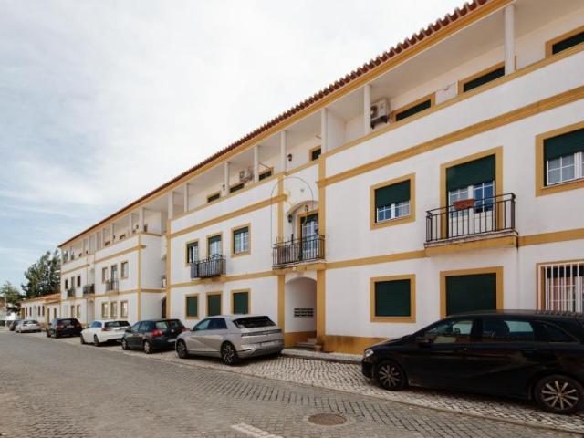Apartamentos 2 quarto, Santarém Golegã 2150 DS103091103