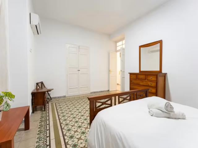 Apartamentos 4 Dormitorio Málaga Málaga ES98540367