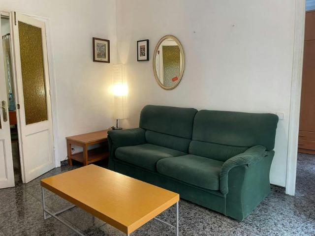 Apartamentos 4 Dormitorio Barcelona Barcelona ES105568632