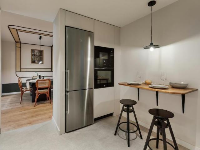 Apartamentos 4 Dormitorio Barcelona Barcelona ES105338424