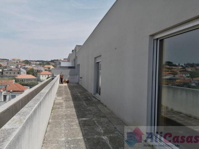 Apartamentos 4 quarto, Aveiro Ovar 3885 ES101185984