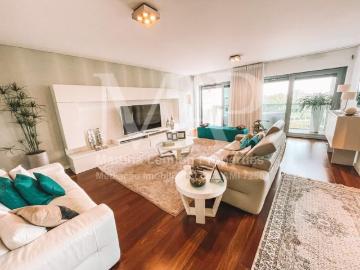 Apartamentos 4 quarto, Lisboa Lisboa 1600 097 ES103417454