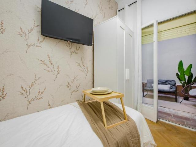 Apartamentos 5 Dormitorio Madrid Madrid ES104364421