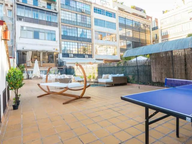 Apartamentos 5 Dormitorio Barcelona Barcelona ES98539983