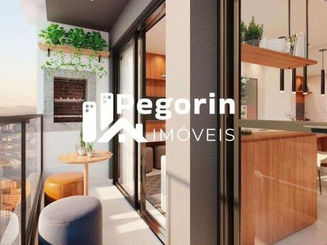 Apartamentos com 2 quartos e sacada com churrasqueira no Capão Raso