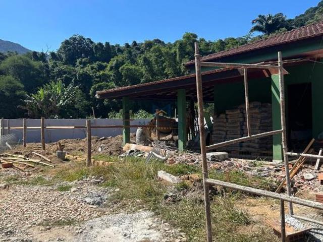 Apartamentos ainda na planta ou em processo de construção para venda