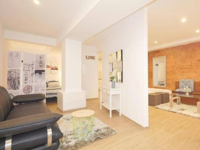 Apartamentos Barcelona Barcelona 100726065