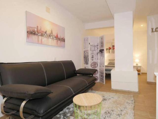 Apartamentos Barcelona Barcelona ES100726065