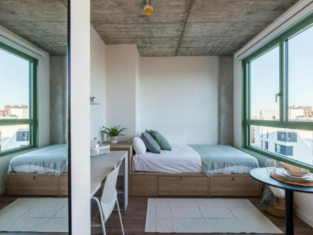 Apartamentos Barcelona Barcelona ES102662178