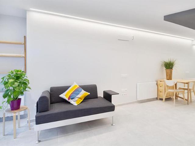 Apartamentos Barcelona Barcelona ES104721185