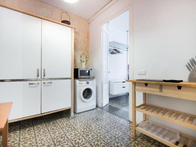 Apartamentos Barcelona Barcelona ES104928643