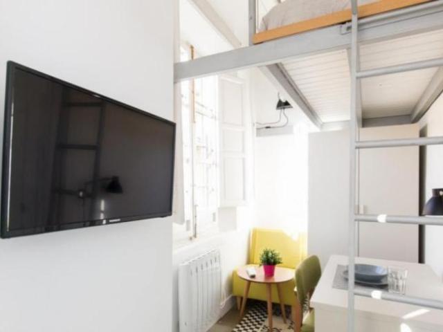Apartamentos Granada Granada ES103414980
