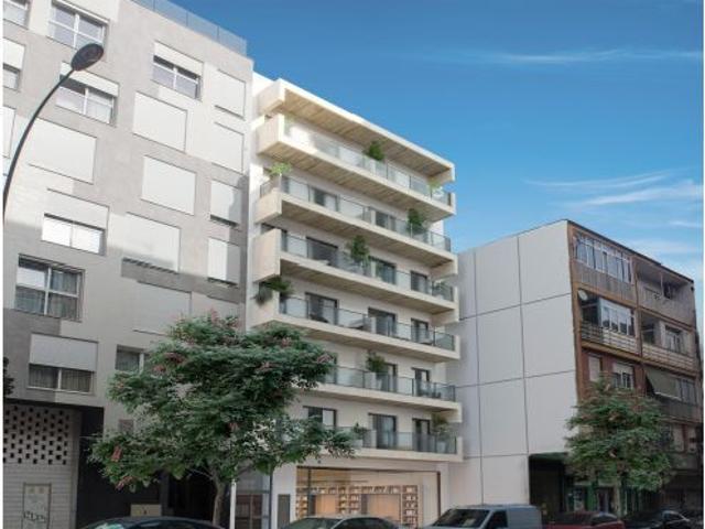 APARTAMENTOS DE OBRA NUEVA EN MÁLAGA A 550 METROS PLAYA HUELIN