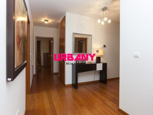 APARTAMENTOS DE LUXO T3 B