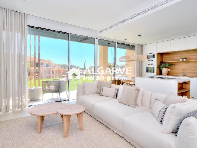 Apartamentos de Luxo T2 no Algarve – Natureza, Conforto e Sofisticação