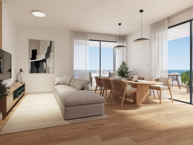Apartamentos de nueva construcción a 100 m del mar en Rincón de la Victoria, Torre de Benagalbon