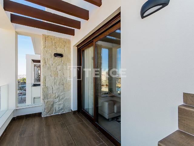 Apartamentos elegantes impecablemente situados en Torrevieja