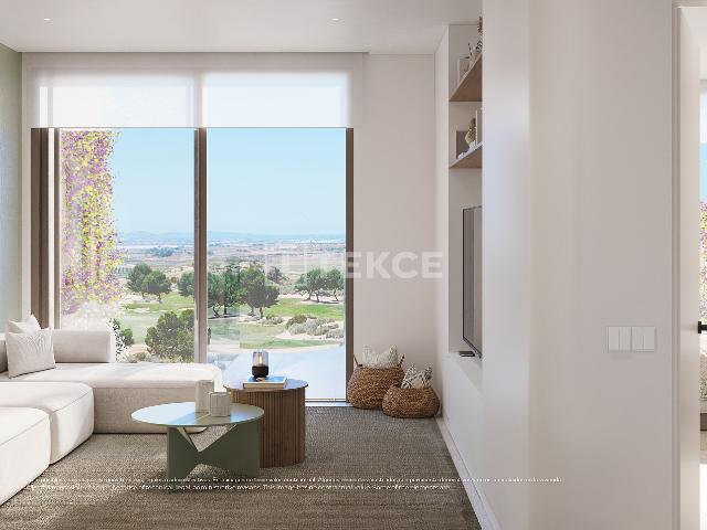 Apartamentos Modernos con Vistas al Golf y Terraza en Murcia