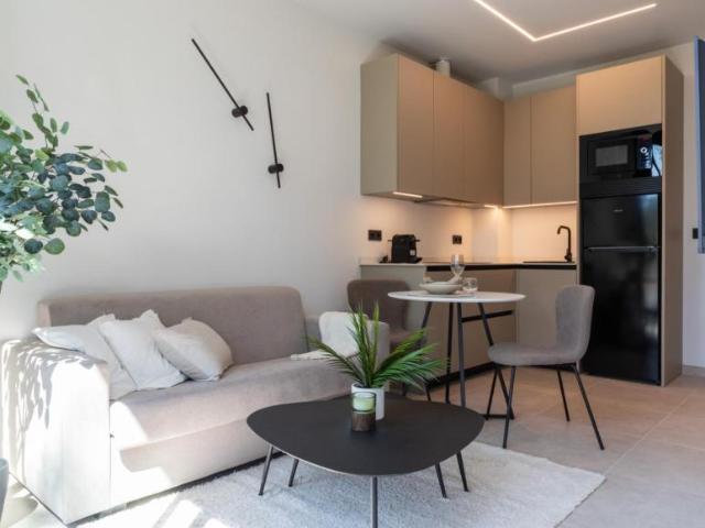 Apartamentos Madrid Madrid 104434489