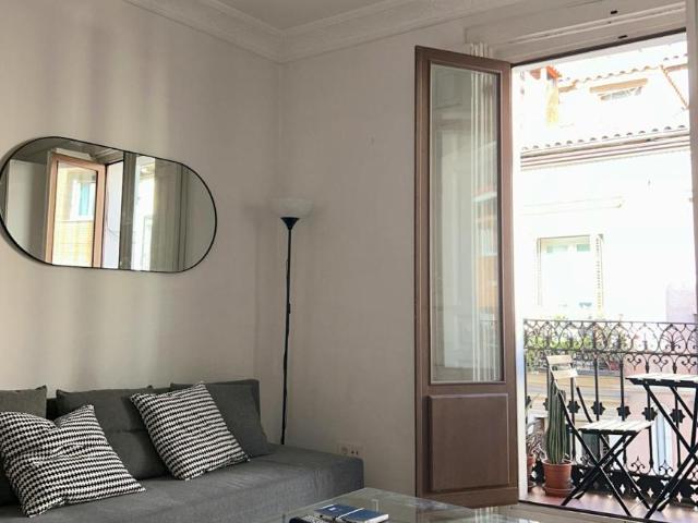 Apartamentos Madrid Madrid 105993092