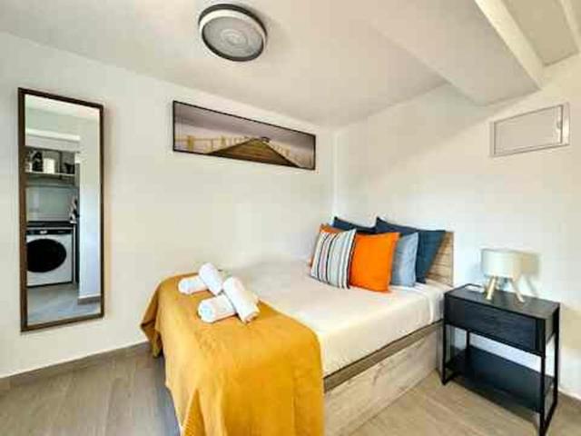 Apartamentos Madrid Madrid 105310634
