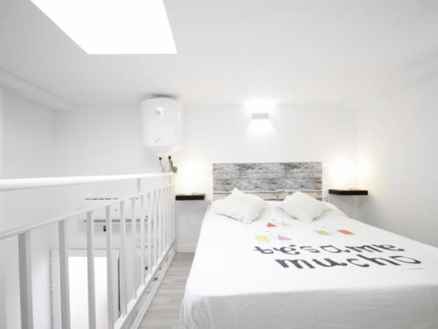 Apartamentos Madrid Madrid ES103264511