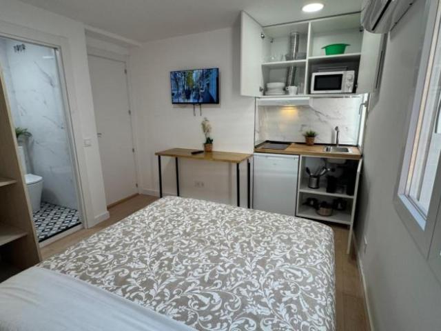Apartamentos Madrid Madrid ES103612343