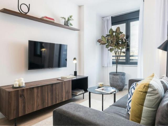 Apartamentos Madrid Madrid ES104003144