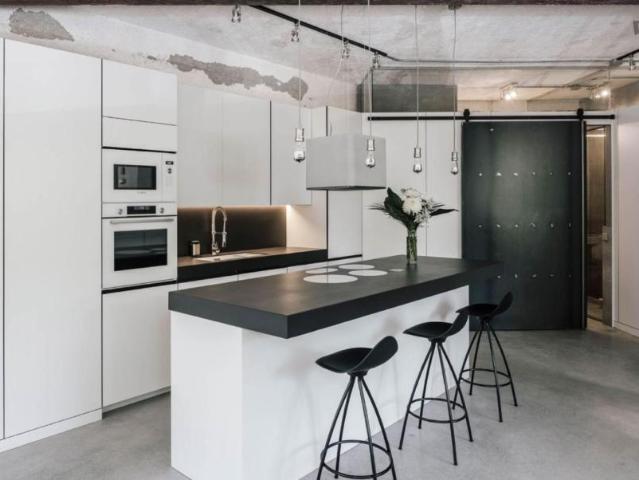 Apartamentos Madrid Madrid ES104143206