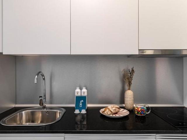 Apartamentos Madrid Madrid ES70275318