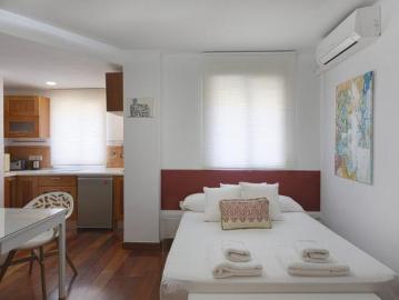 Apartamentos Málaga Málaga 73025924