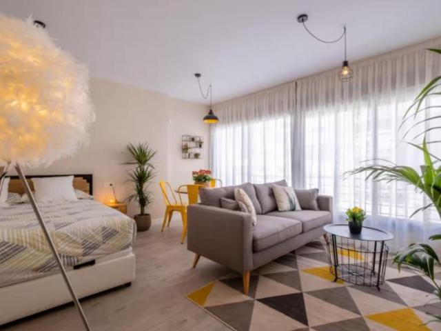 Apartamentos Málaga Málaga 103403693