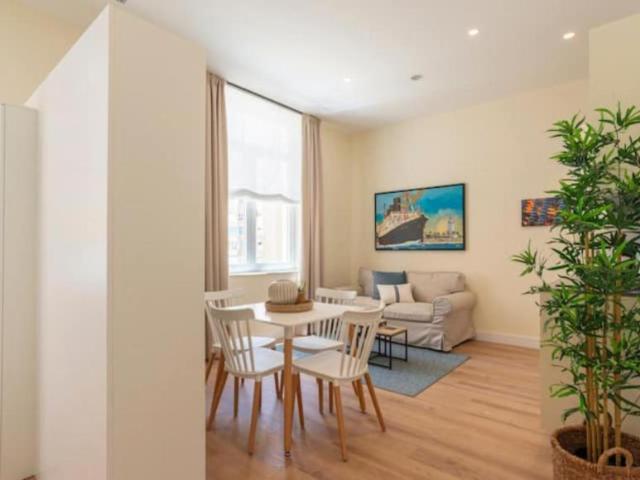 Apartamentos Málaga Málaga 104937864