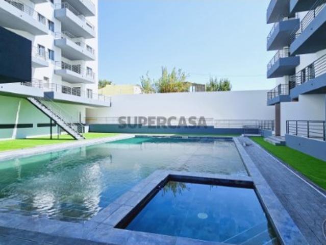 Apartamentos Novos no Centro de Olhão em Condomínio de Luxo T3