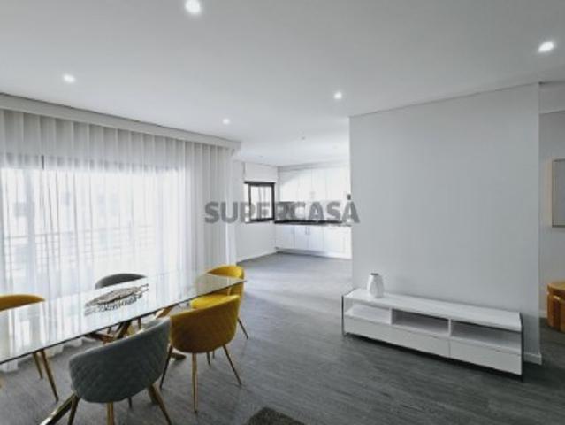 Apartamentos Novos no Centro de Olhão em Condomínio de Luxo T3