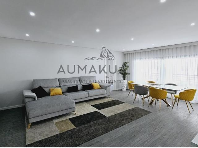 Apartamentos Novos no Centro de Olhão em Condomínio de Luxo T3
