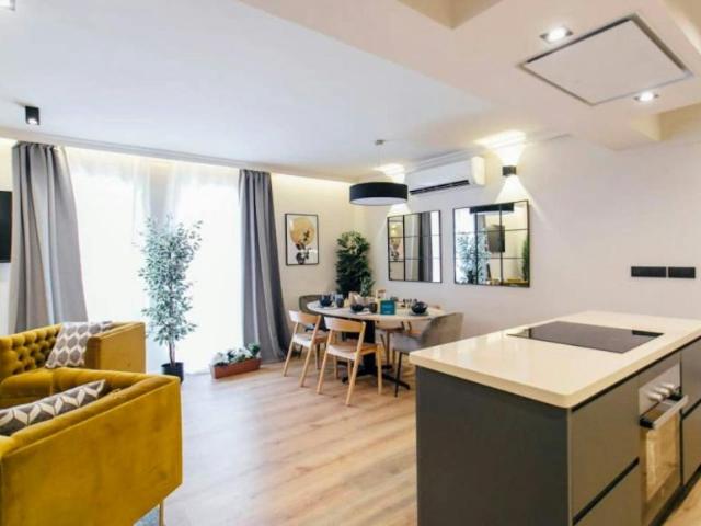 Apartamentos Sevilla Sevilla ES99829826