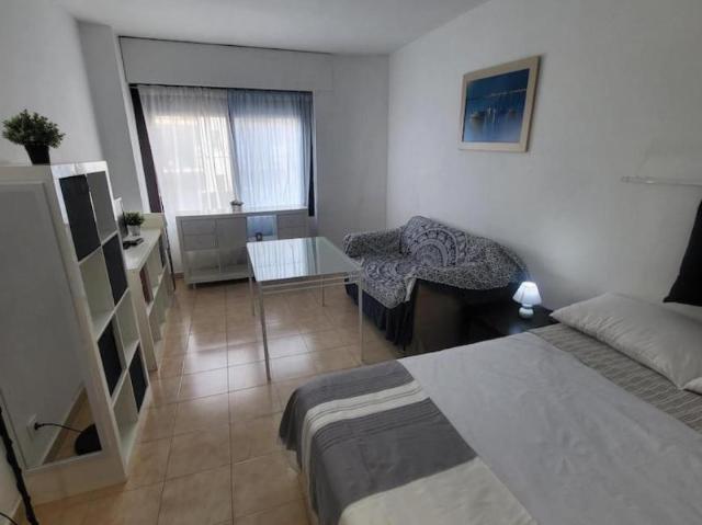 Apartamentos Seville Seville ES103285499
