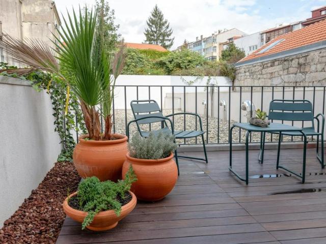 Apartamentos Porto Porto 4000 173 ES103576115