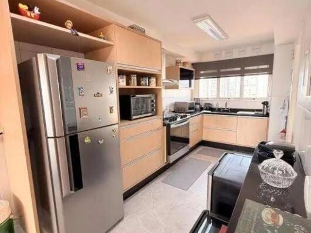 Apartamentos para venda com 3 quartos na Zona Leste em Vila Gomes Cardim, 172 m²