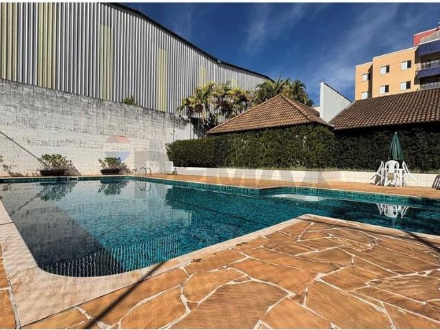 Apartamentos para alugar com Piscina e 2 quartos, 61 m² Santa Rosa