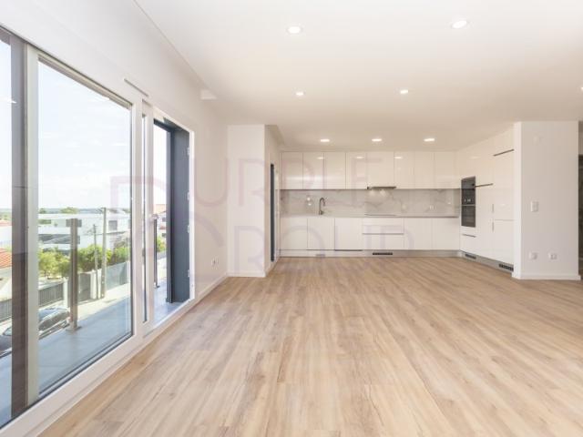 Apartamentos T2 C/ Garagem | Pinhal do General Seixal